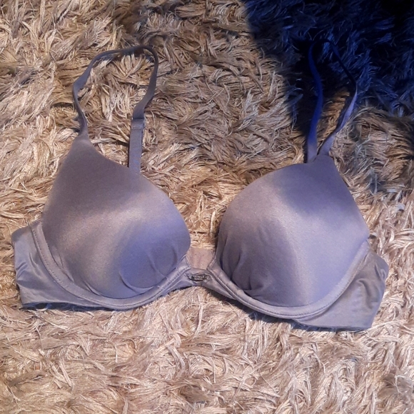 Other - Victoria secret fabulous bra gray 34 B plunge